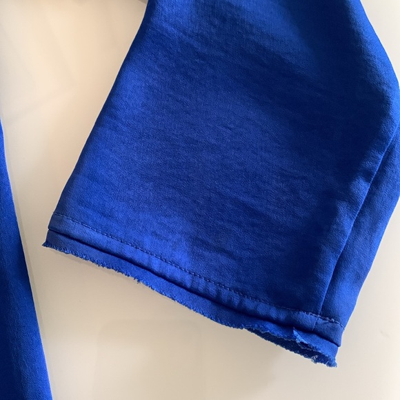 BCBG royal blue top, size small. - Picture 6 of 11